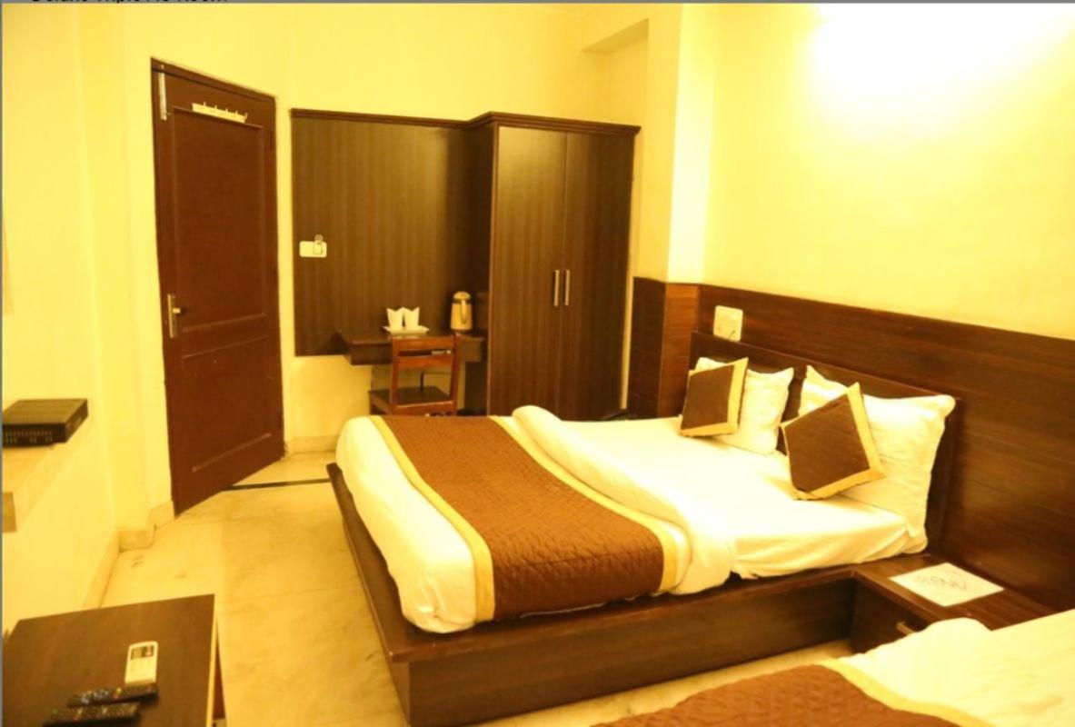 Hotel Sagun Джайпур Екстериор снимка