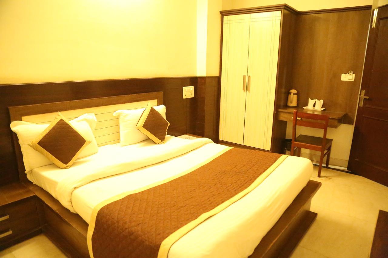 Hotel Sagun Джайпур Екстериор снимка